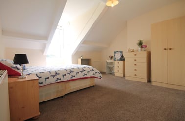 St Georges Terrace, Jesmond, Newcastle - Image 3